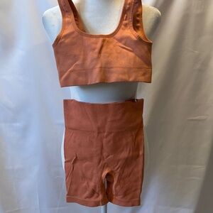 Rust Color Ribbed Sports Bra and Shorts Set - size Small